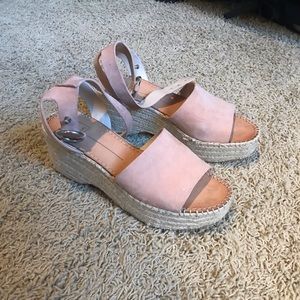 Dolce Vita Lesly Platform Sandal